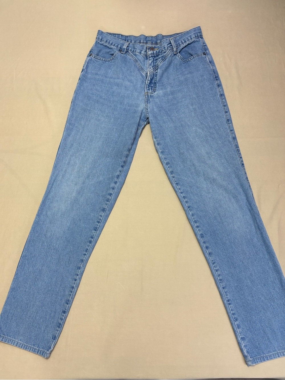 Roughrider Vintage High Waisted Women’s Straight Leg Jeans in Light Blue Size 12